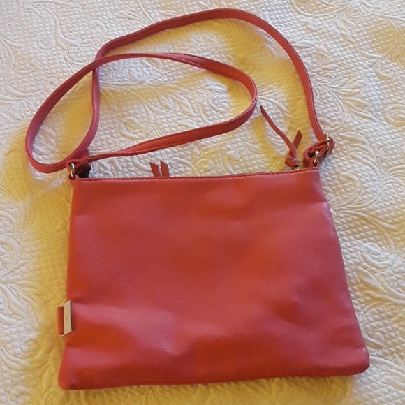 Hot pink crossbody - Picture 2 of 7